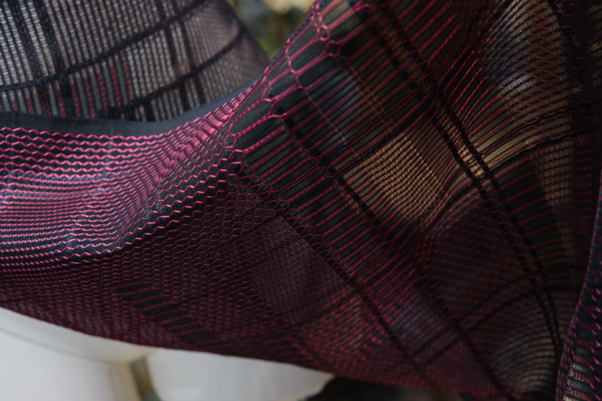暗夜方阵 · 格纹透视真丝面料 | Midnight Grid - Sheer Plaid Silk Fabric