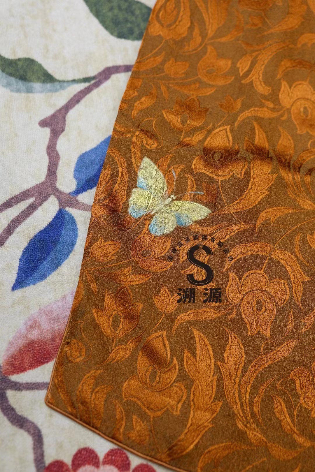 60年代 -【Vintage 古董再生·橘棕织锦】蝴蝶梦境手绘摩登趣味旗袍 | 1960s - 【Vintage Antique Renewal · Russet Brocade】Butterfly Dream Hand-Painted Modern Qipao