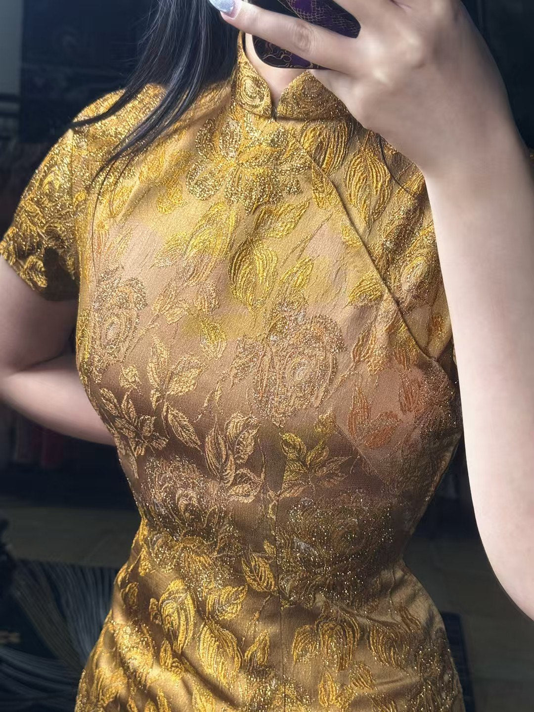 50年代 - 黃金時代・香檳金・織金玫瑰・浮雕花紋古董港式旗袍 / 1950s - The Golden Age - Champagne Gold Brocade Rose - Old Money Antique Hong Kong Qipao