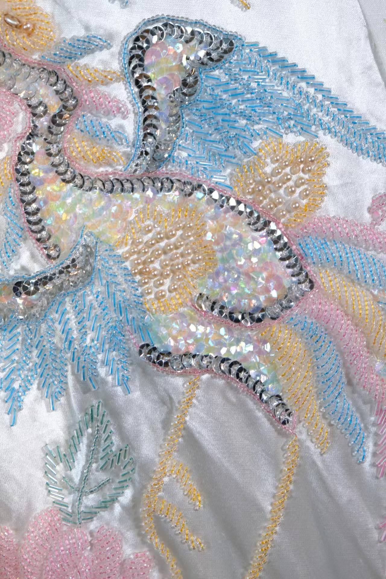 Vintage 钉珠礼服 - 六十年代香港祥云龙凤潮绣钉珠无袖礼服裙 | Vintage Beaded Dress - Auspicious Clouds, Dragon, and Phoenix: A 1960s Hong Kong Beaded "Chao" Embroidery Gown