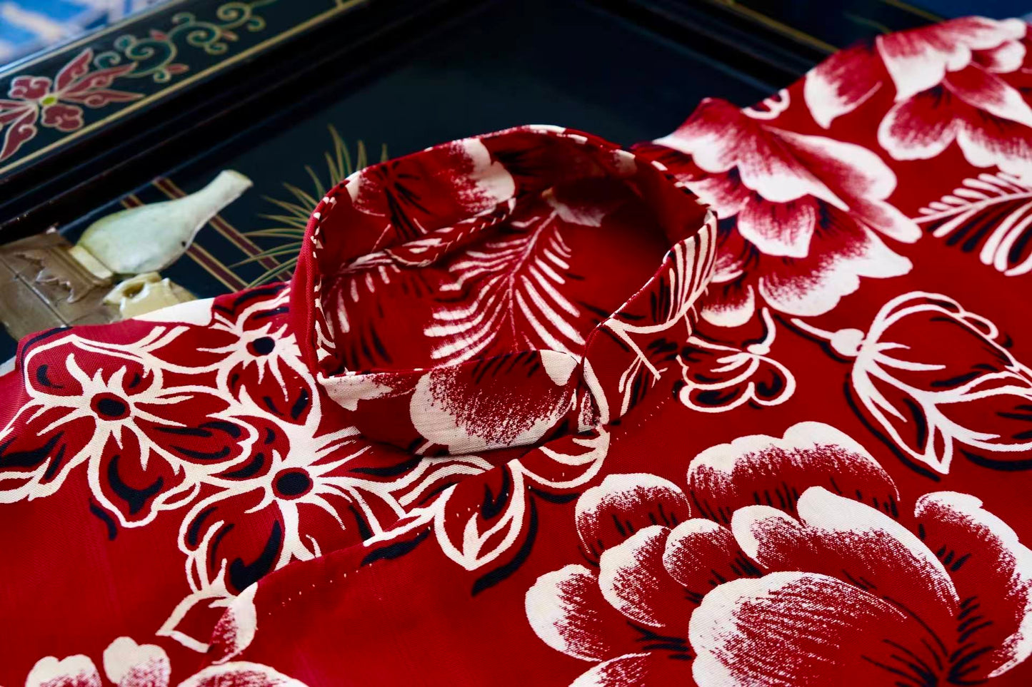 40年代 - 民国四十年代洋红泼墨牡丹纹古董旗袍 | 1940s - 1940s Carmine "Splashed-Ink" Peony Antique Qipao