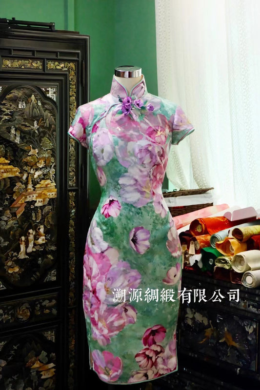 客定结缘 - 意蕴东方· Ruffo Coli 高定奢华提花面料·水墨花卉金线短袖旗袍：《鎏金繁花梦境》| Customized Design -  The Sicilian Garden Romance: Oriental Allure in Ruffo Coli Haute Couture Brocade, Featuring Water Ink Floral and Gold Thread Detail