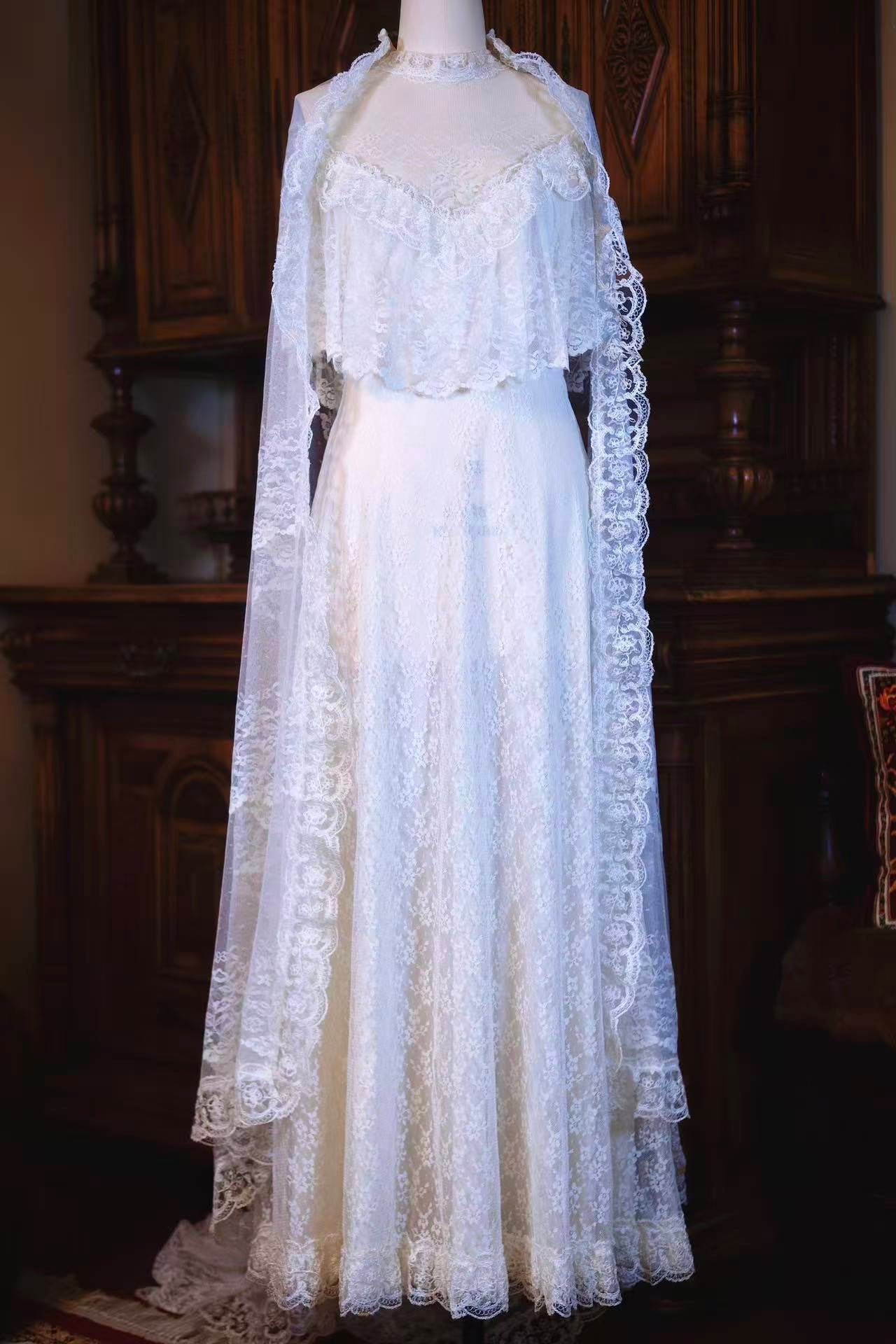 Vintage 婚礼礼服 -《蕾丝之杰作》—— 罕见上世纪七十年代法国古董蕾丝婚纱_HL | Vintage Wedding Dress - A Masterpiece of Lace: A Rare 1970s Antique French Lace Wedding Gown_HL
