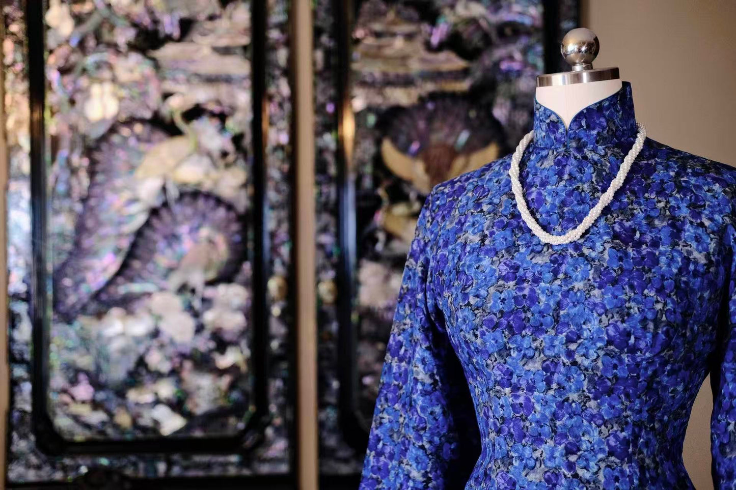 60年代 - 蓝调繁花：油画真丝里的六十年代绮梦_HY | 1960s - Blue Melody and Abundant Blossoms: A 1960s Impressionist Dream Woven in Oil-Painting Silk_HY