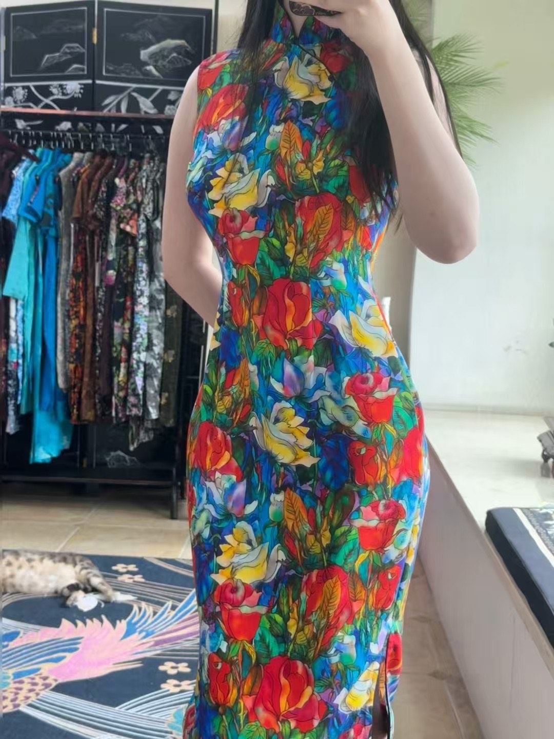 客订结缘 -  【霓虹花海·盛夏鎏光·泼彩印画旗袍】| Customized Design - 【Neon Floral Ocean · Summer Glimmer · Splash-Color Print Qipao】