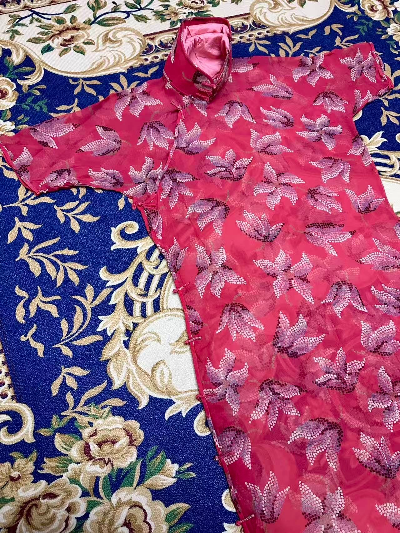 30年代 - 三十年代Art Deco郁金香纹乔其薄纱旗袍：海派摩登的流动诗篇 | 1930s - 1930s Art Deco Tulip-Patterned Georgette Chiffon Qipao: A Fluid Poem of Haipai Modernity