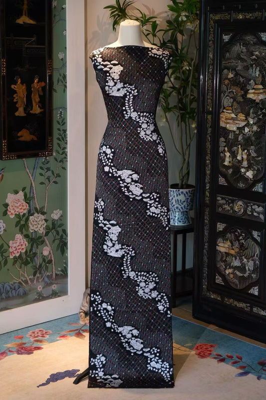 布料名 - 墨色花窗 / Fabric Name - Lattice Bloom Nocturne