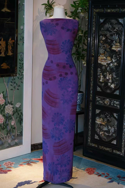 布料名 - 紫韵花影 / Fabric Name - Violet Bloom Silhouette