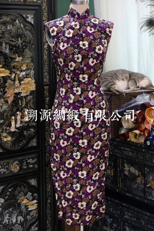 60年代 - 60s 印花絲絨玫紫碎花港工旗袍 | 1960s - 60s Printed Velvet Rose-Purple Floral Hong Kong-Style Qipao