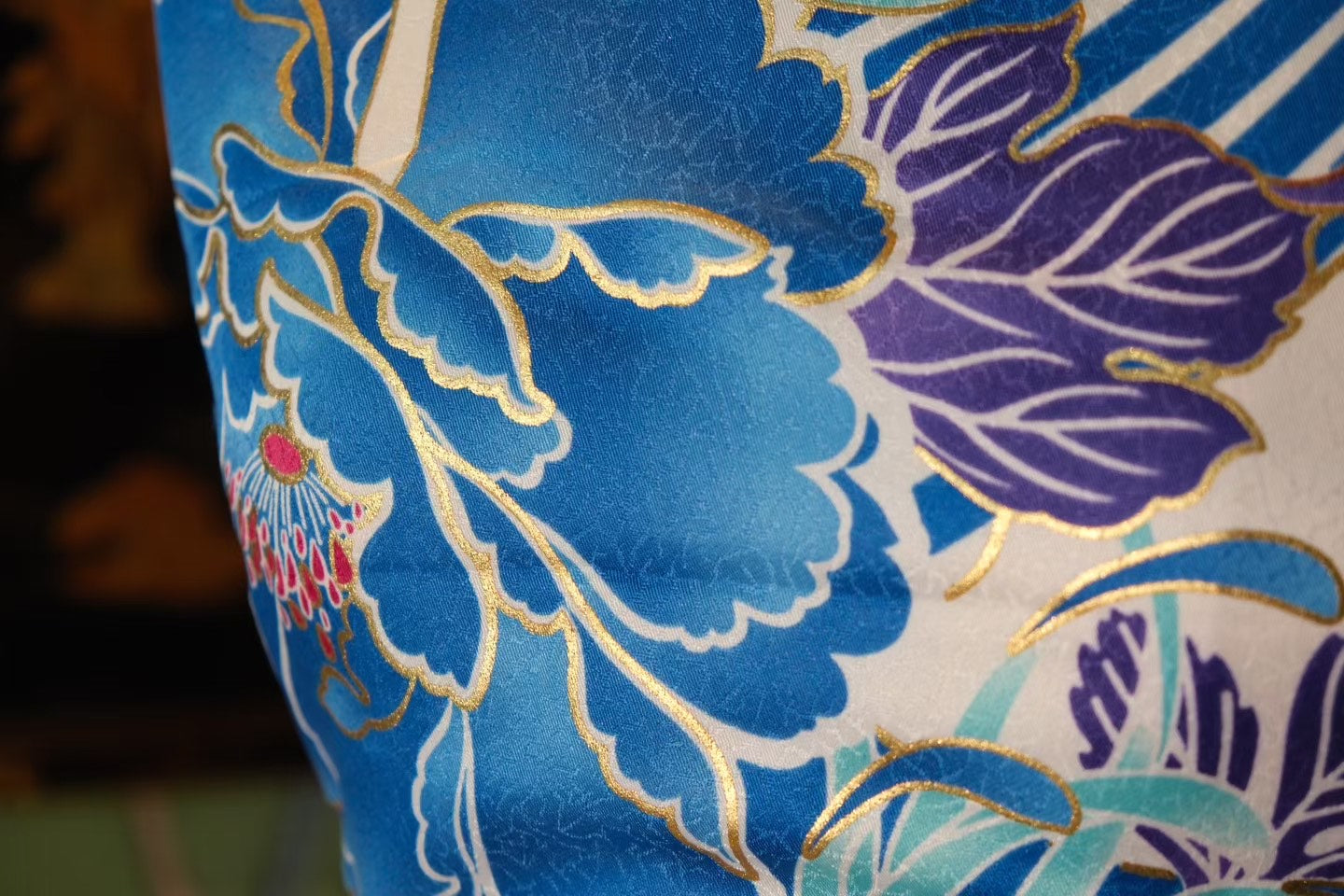 布料名 - 青海波·金菊 / Fabric Name - Ocean Wave Peony