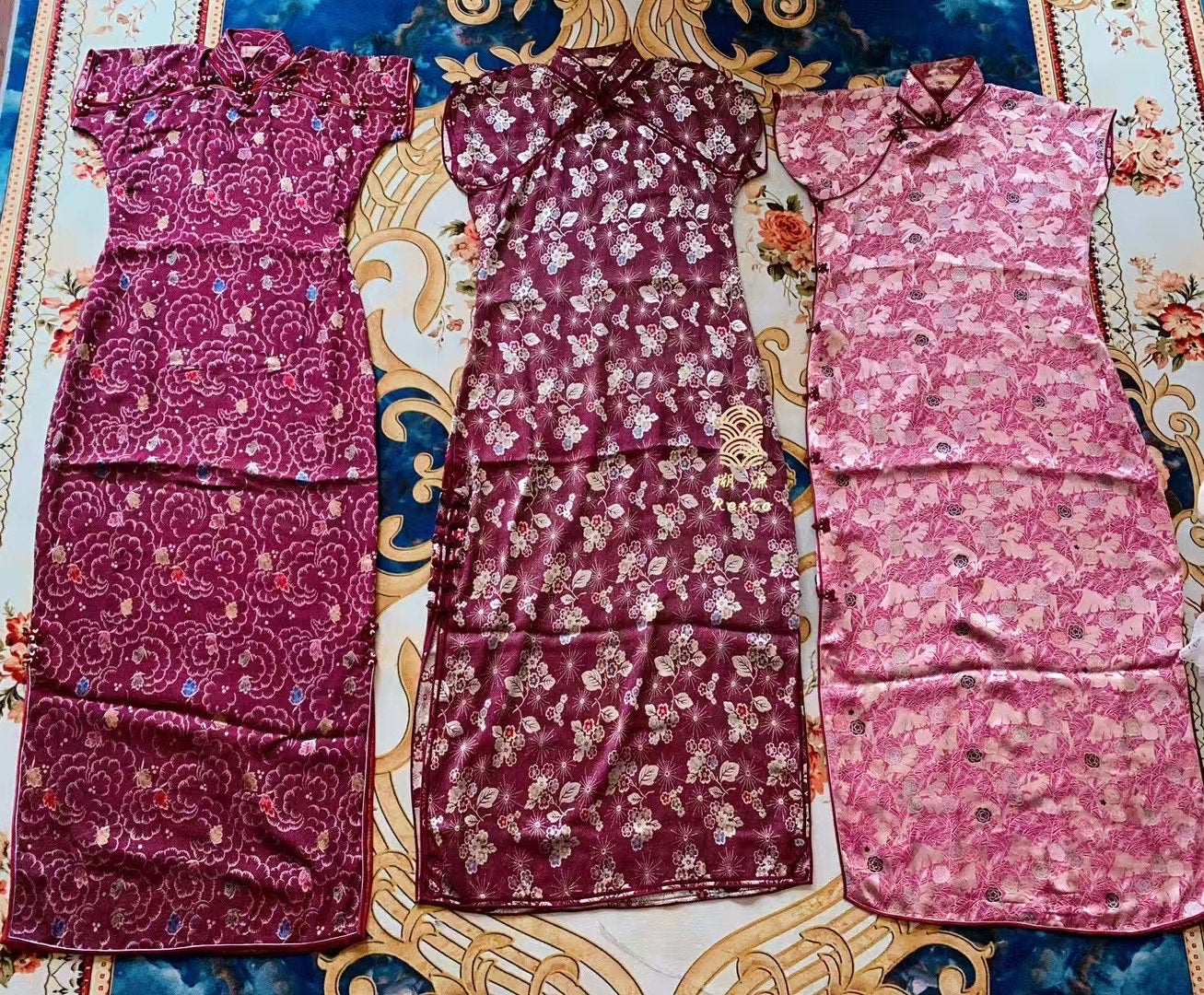 30年代 - 博物馆级藏品：20世纪30年代浅红地花卉织锦缎短袖旗袍 | 1930s - A Museum-Quality Vintage 1920s-1930s Light Red Floral Brocade Satin Short-Sleeve Qipao/Cheongsam