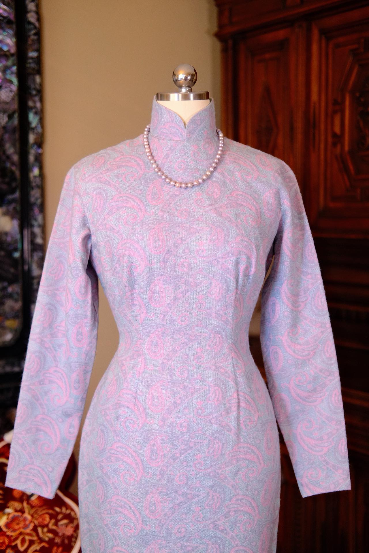 60年代 - 紫雾流纹：羊绒针织里的六十年代温柔_HY | 1960s - Purple Mist and Flowing Motifs: 1960s Gentleness Rendered in Cashmere Knitwear_HY