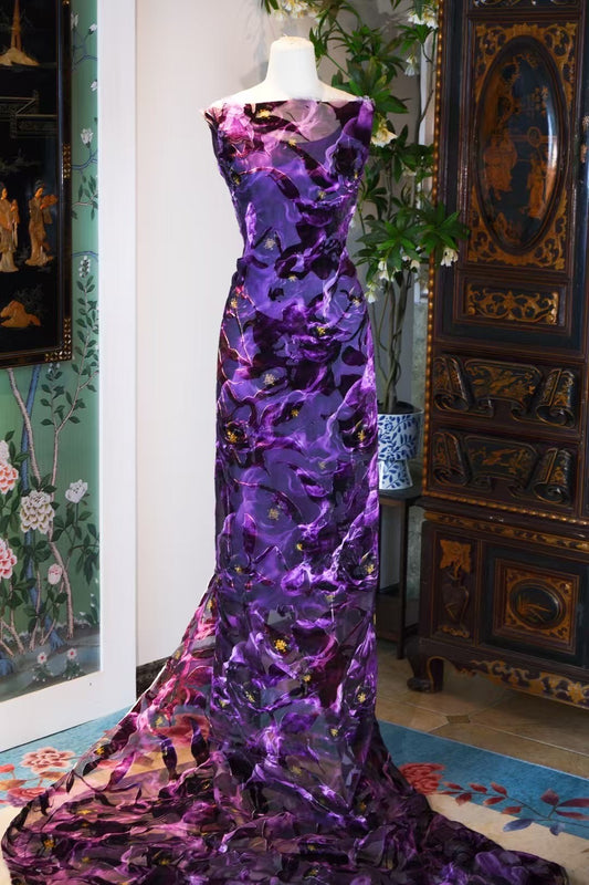 布料名 -《紫极烟岚·金屑浮光》—— 高级定制纯丝艺术面料 | Fabric Name - “Imperial Violet Mist: Floating Gold Dust” — Haute Couture Pure Silk Artistry Fabric.