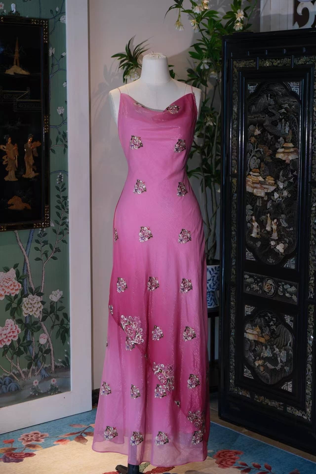 高定成衣 - 1930年代复古风织金提花雪纺斜裁礼服 | 真丝内衬吊带长裙 | Luxury Ready-to-Wear (RTW) - 1930s Vintage style Gold Jacquard Chiffon Bias Cut Gown | Silk Lined Slip Dress