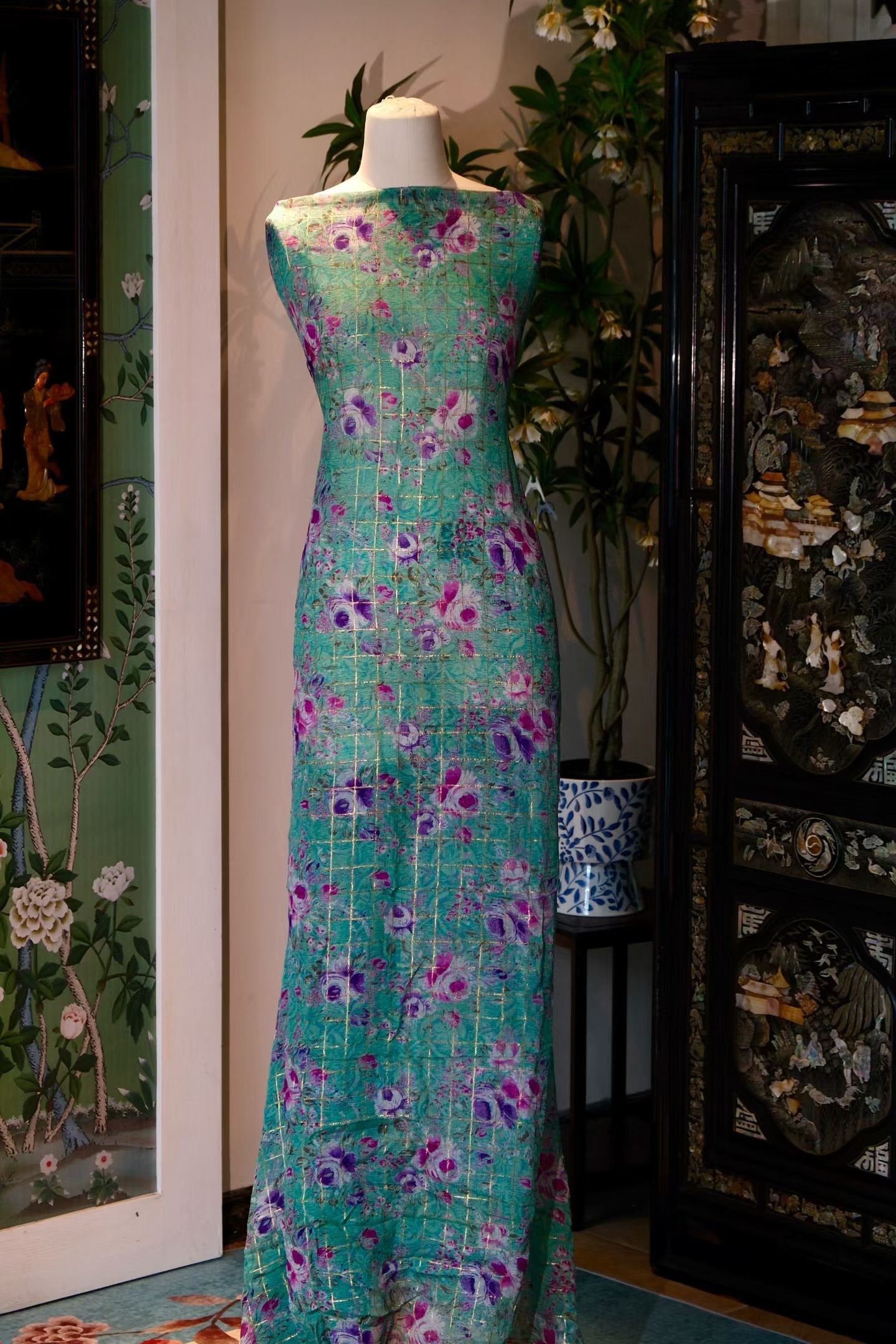 布料名 - 薄荷金格绡 / Fabric Name - Mint Gold Grid Voile