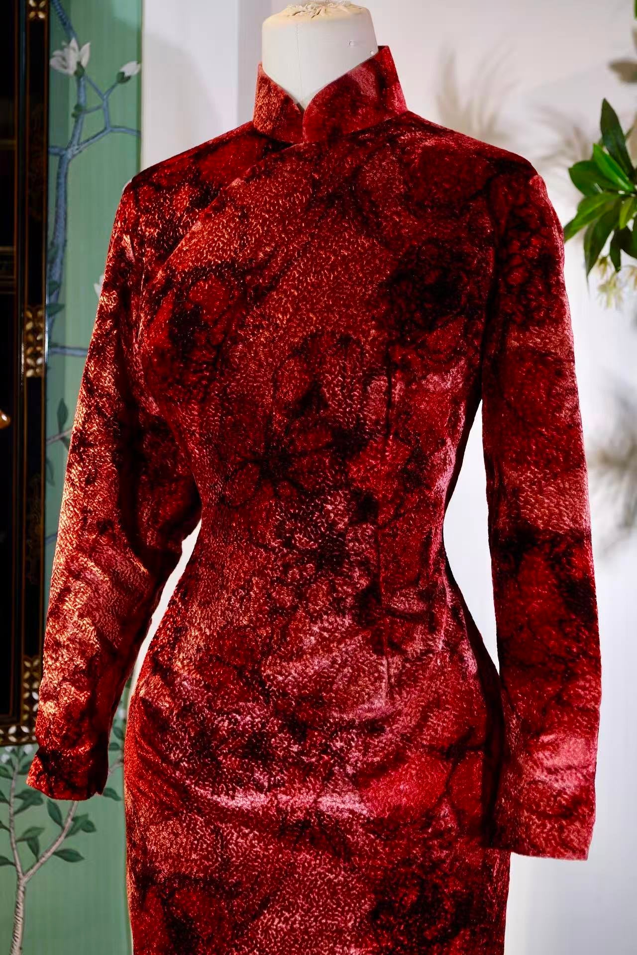 60年代 - 一针丝绒，半城流光：六十年代香港古董旗袍_HL | 1960s - A Stitch of Velvet, a City of Light: A 1960s Hong Kong Antique Qipao_HL