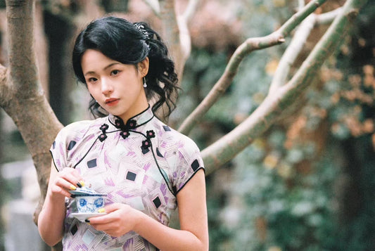 30年代 - ‘紫菱幻境’·民国摩登Art Deco几何印花双襟花扣古董短袖旗袍 / 1930s - ‘Violet Illusion’·Late 1930s Art Deco Geometric Print Double-Placket Floral-Button Antique Cap-Sleeve Qipao