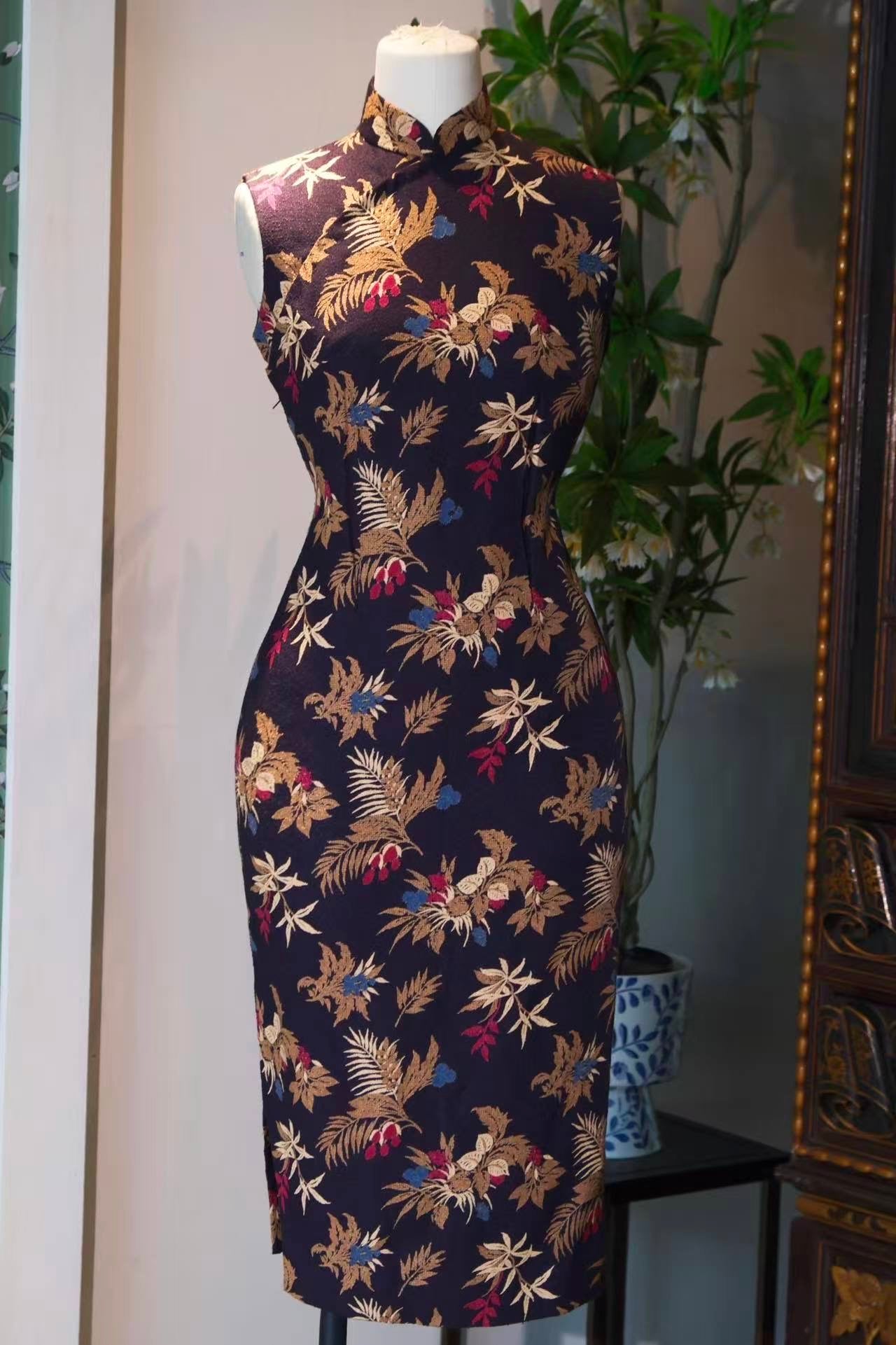 60年代 - 台湾“眼镜旗袍专家”羊羔毛旗袍 | 1960s - Vintage Lambswool Qipao (Cheongsam) by Taiwan's "Spectacles Qipao Expert"