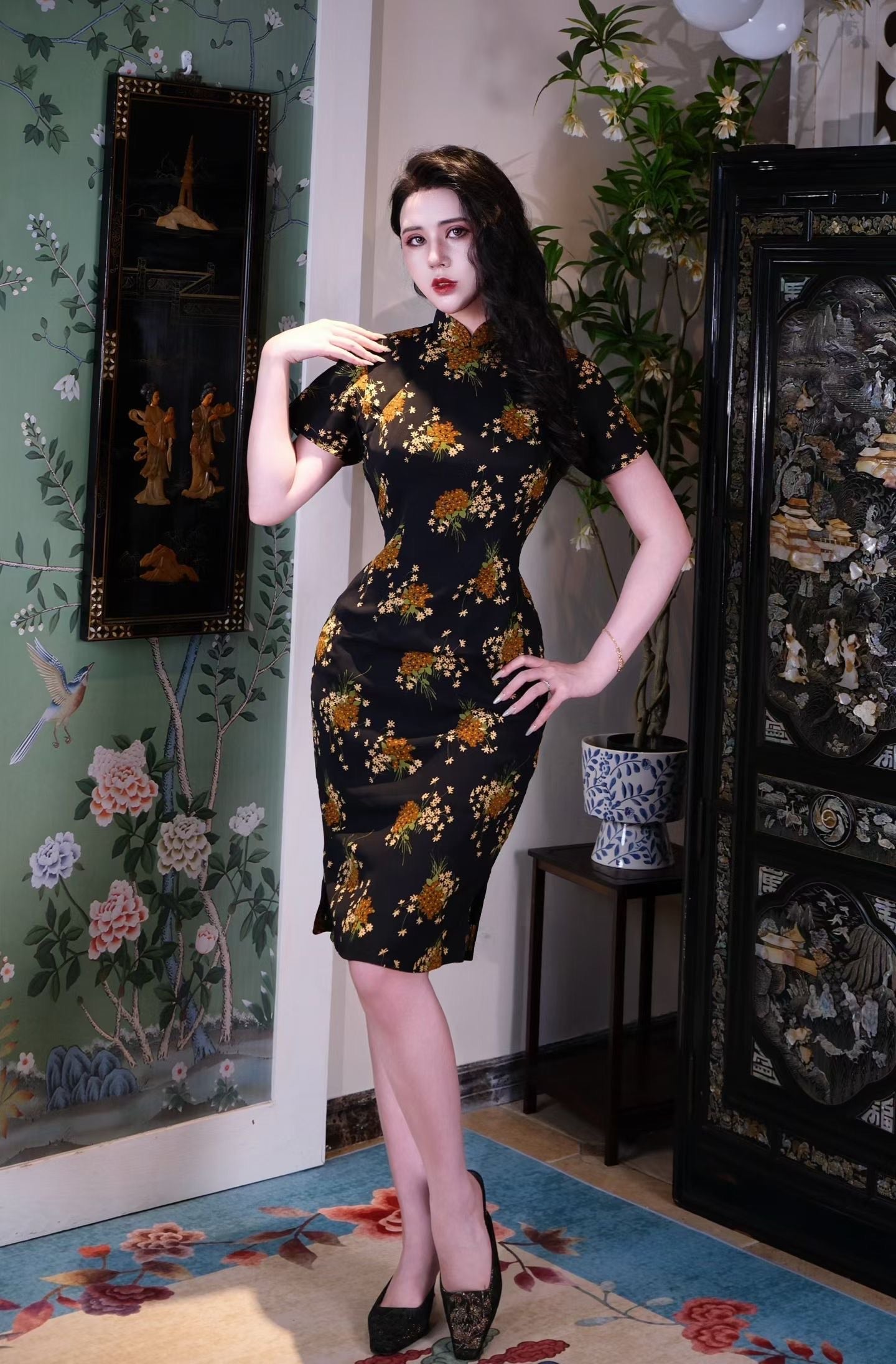 50年代 - 南洋旧梦：Vintage 50年代雏菊印花墨色棉质古董港工旗袍 / 1950s - The Malacca Memoir: Vintage 50s Dark Cotton Cheongsam with Daisy Print, Hong Kong Tailored