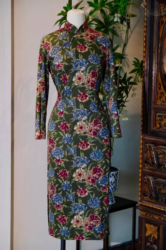 60年代 - 上世纪六十年代香港针织印花古董旗袍 | 1960s -  A Sixties Hong Kong Knitted Printed Antique Cheongsam