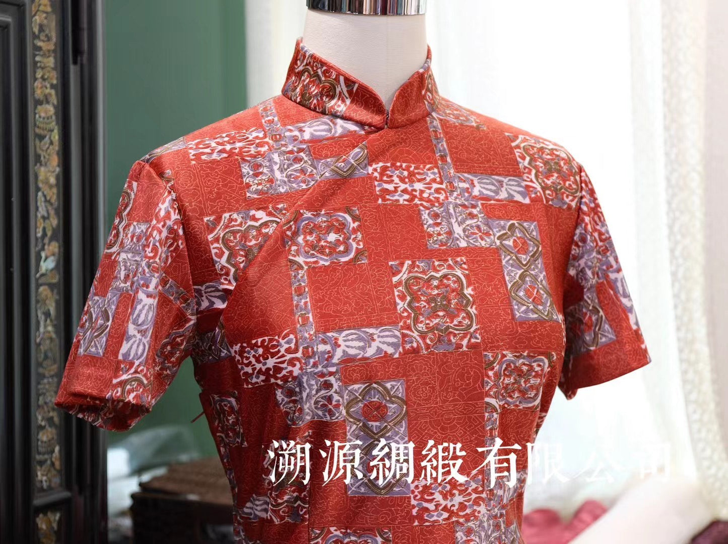 50年代 -【Vintage 1950s 摩登如意·岱赭红】几何海棠纹古董港工旗袍 | 1950s - 【Vintage 1950s Modern Ruyi · Dai Ocher Red】Geometric Crabapple Pattern Antique Hong Kong Qipao