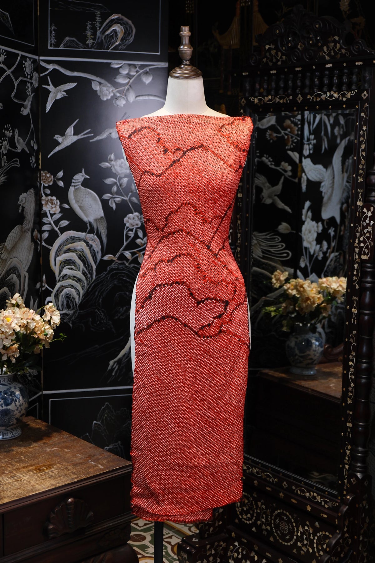朱砂流云 · 绞缬真丝面料 | Cinnabar Cloud - Shibori Textured Silk Fabric