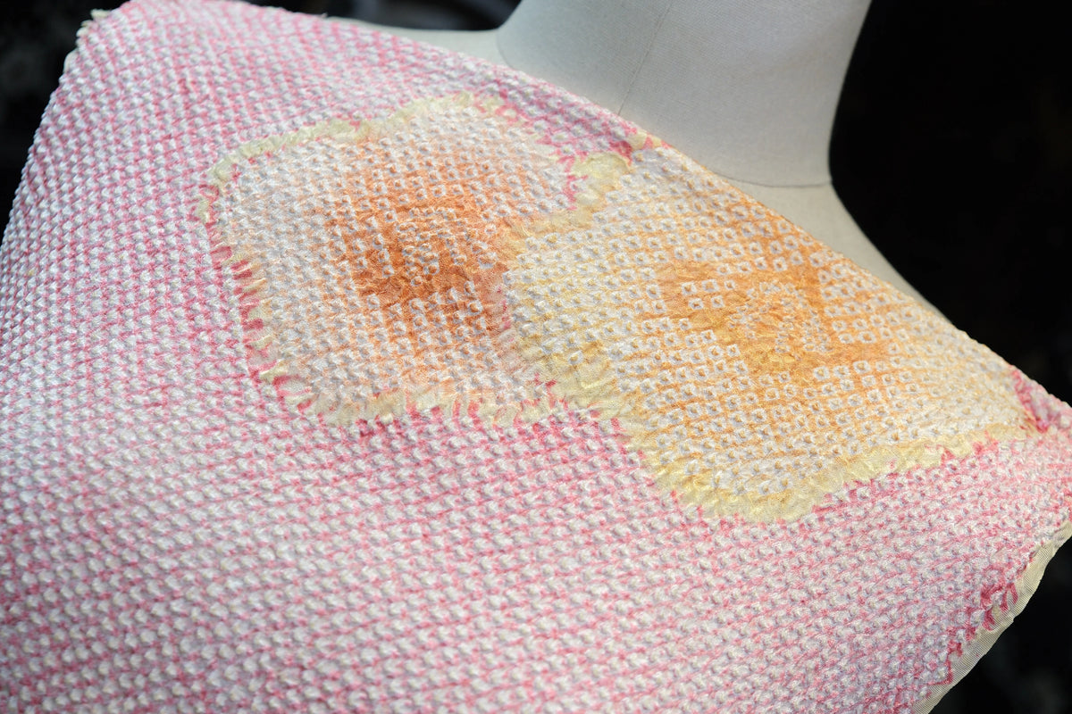 绯樱烂漫 · 绞缬真丝面料 | Blossom Glow - Shibori Textured Silk Fabric