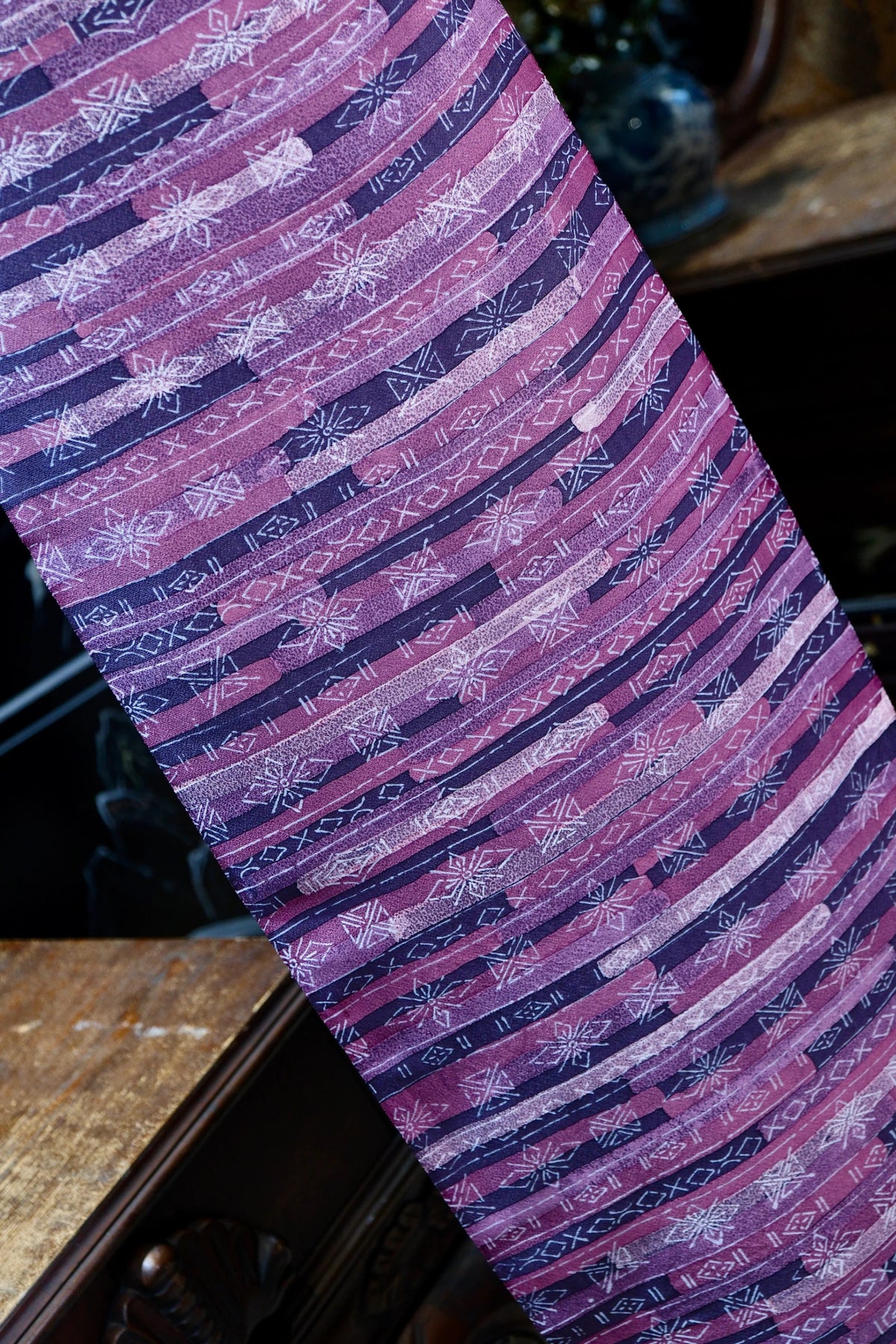 紫藤锦带 · 织纹真丝面料 | Wisteria Ribbon - Woven Stripe Silk Fabric