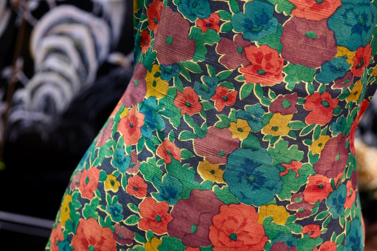 繁花繁盛 · 满地繁花真丝面料 | Blooming Blossoms - Floral Tapestry Silk Fabric