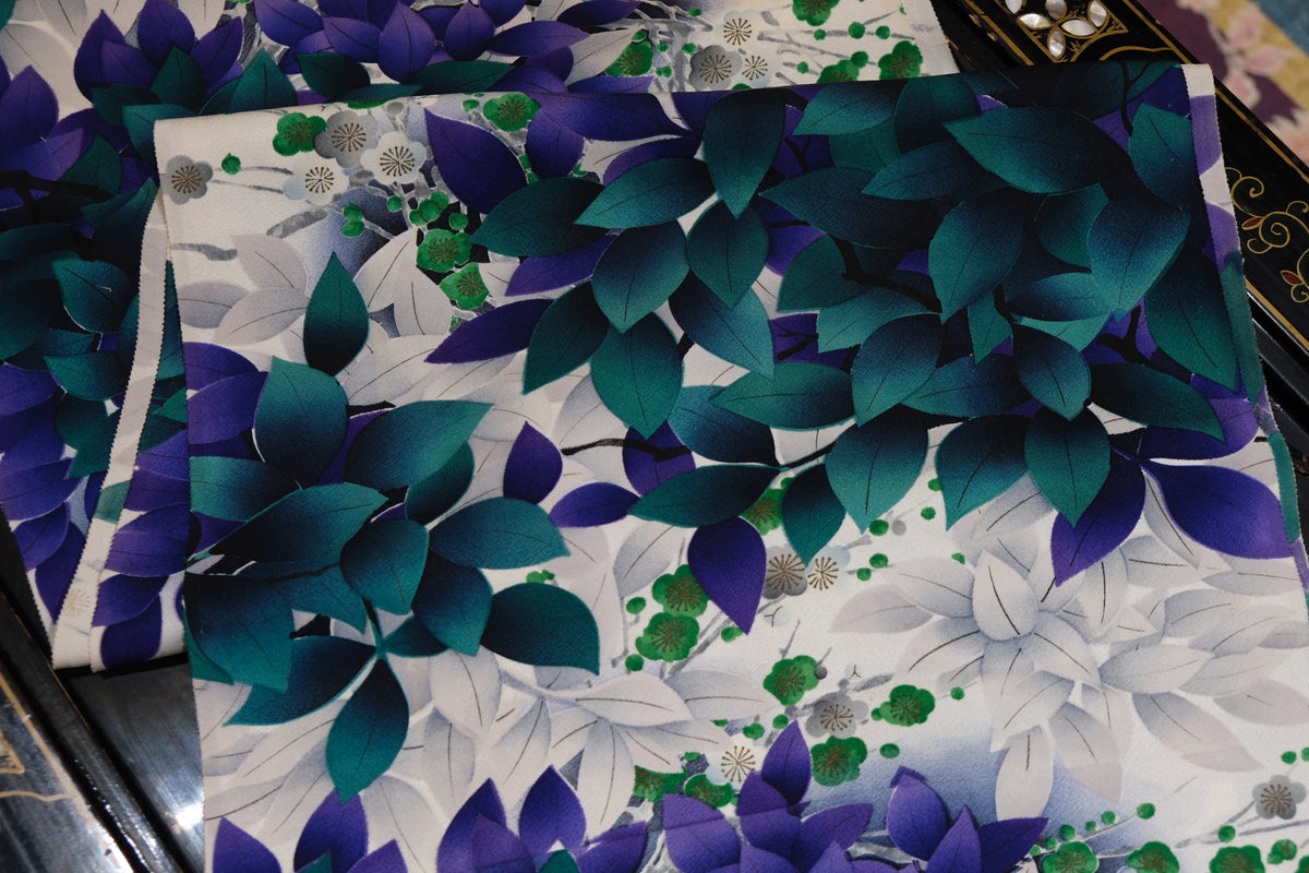紫藤林影 · 渐变叶韵真丝面料 | Wisteria Canopy - Gradient Foliage Silk Fabric