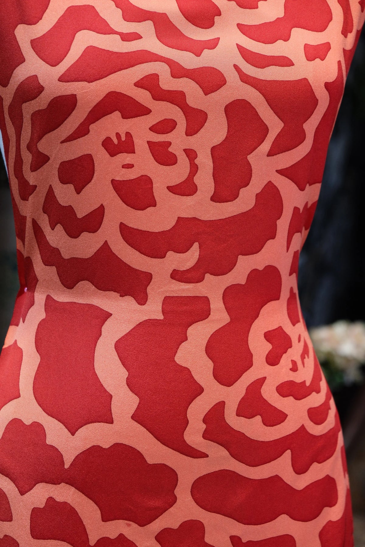 朱红牡丹 · 剪花真丝面料 | Scarlet Peony - Burnt-Out Silk Fabric