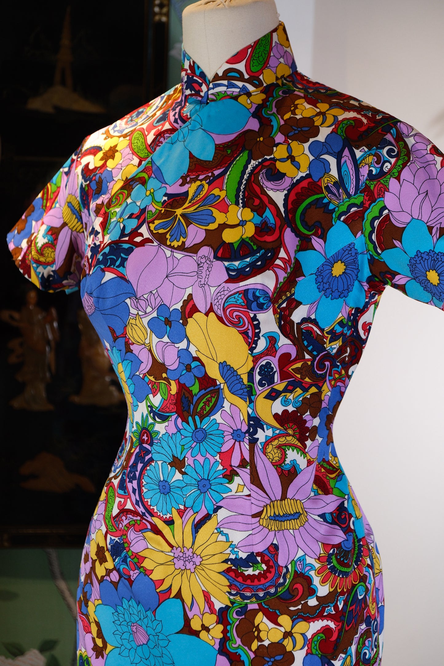 50年代 - 繁花入梦：万象时装的童趣诗篇 | 1950s - Blooms Entering a Dream: A Childlike Poetic Chapter of Wann Shaing Fashion