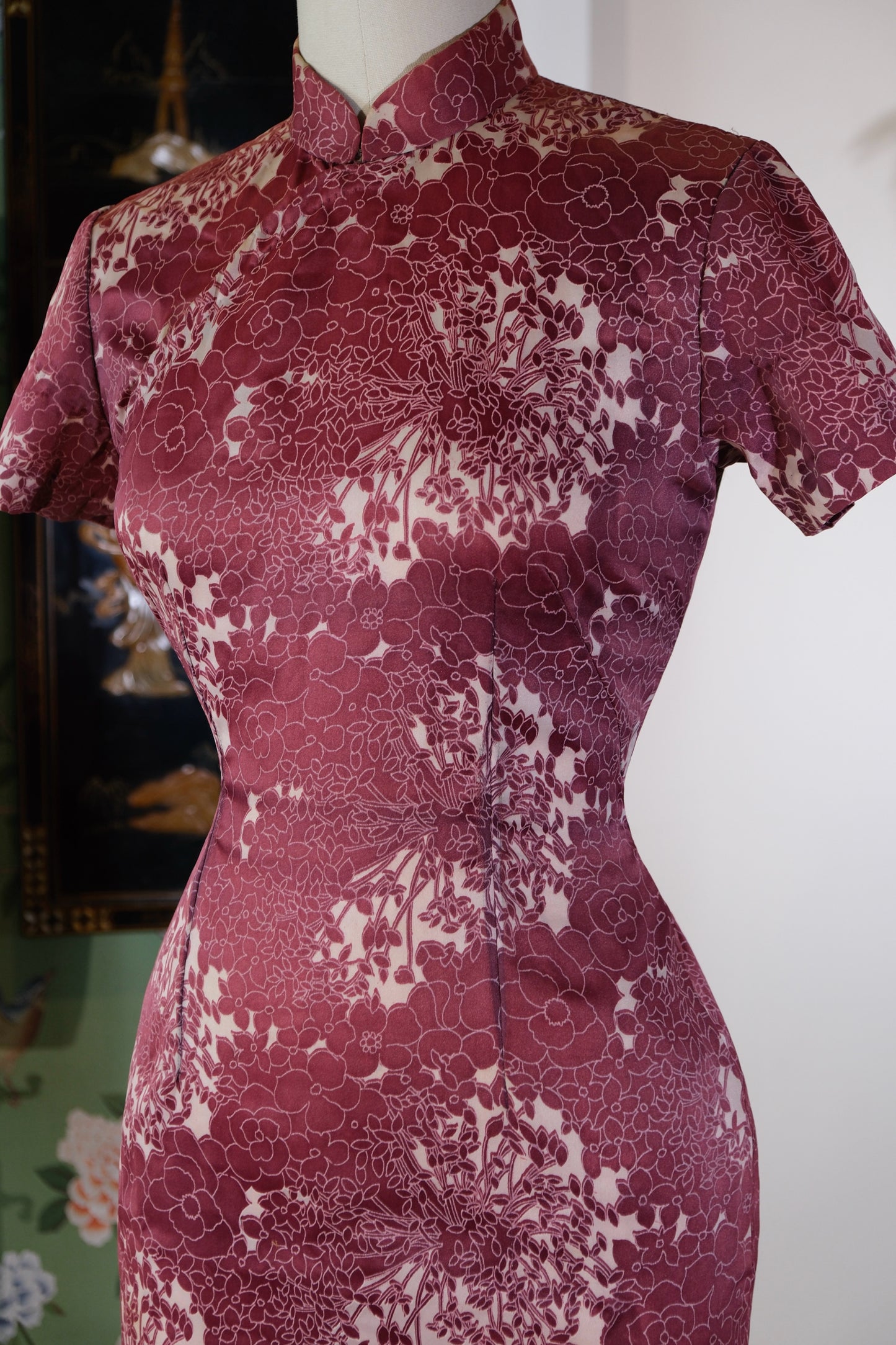 50年代 - 香江旧梦：五十年代港产印花旗袍 | 1950s - Hong Kong Dreams: A 1950s Hong Kong-Made Printed Qipao