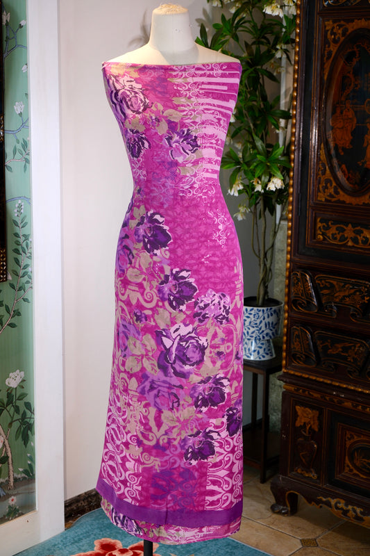 布料名 - 紫罗兰玫瑰：幻影曼荼罗与流光琴弦的法式真丝织锦 | Fabric Name - Violet Rose: French Silk Brocade with Phantom Mandalas and Flowing Strings