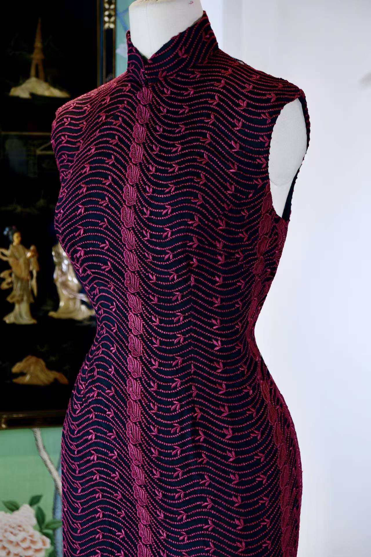 60年代 - 上世纪六十年代港产机绣蕾丝波浪纹旗袍 | 1960s - 1960s Hong Kong-Made Machine-Embroidered Lace Wave-Pattern Qipao