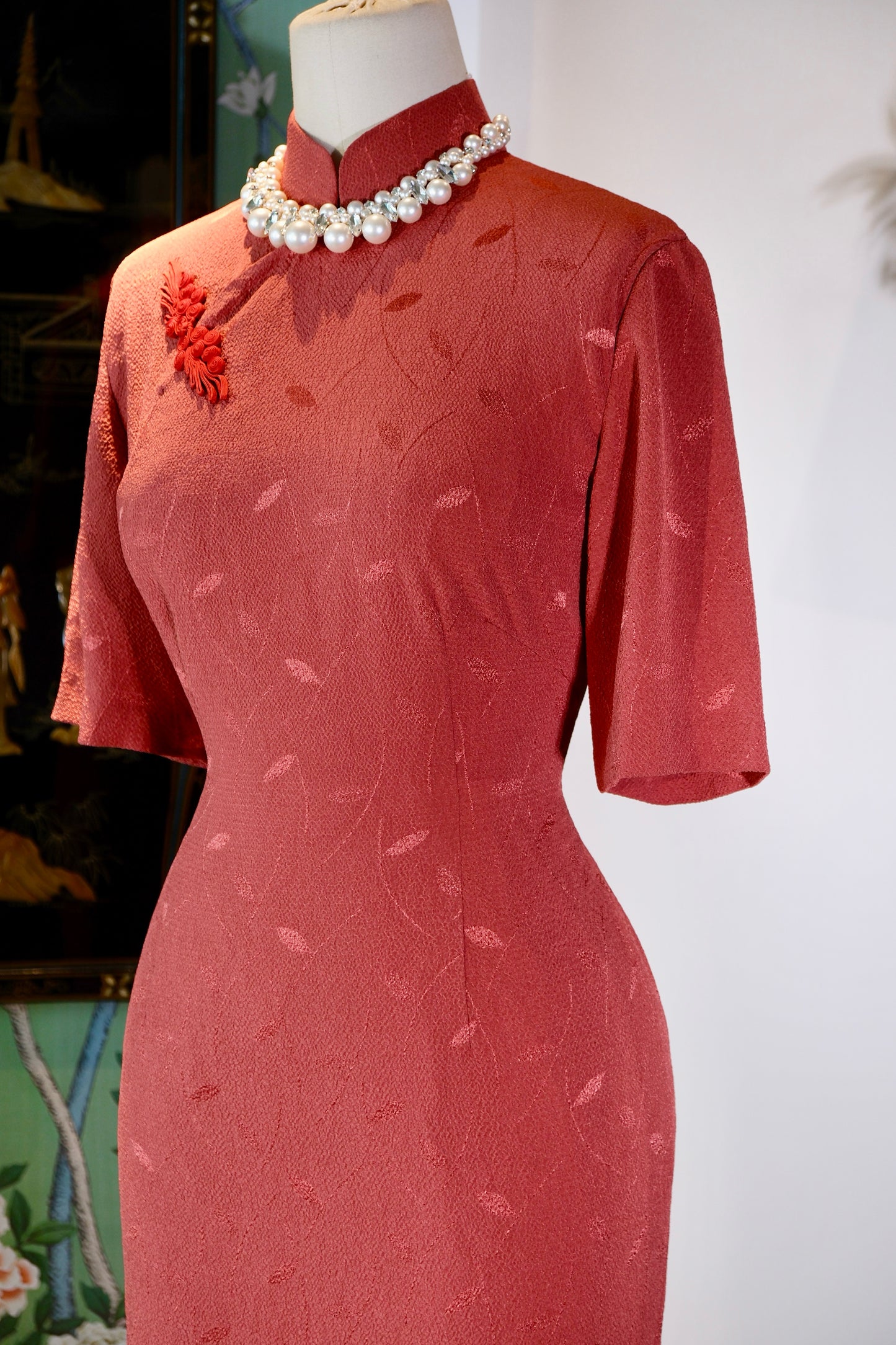 60年代 - 六十年代香港花呢古董旗袍：时光里的东方雅韵 | 1960s - 1960s Hong Kong Tweed Antique Cheongsam: Oriental Elegance Within Time