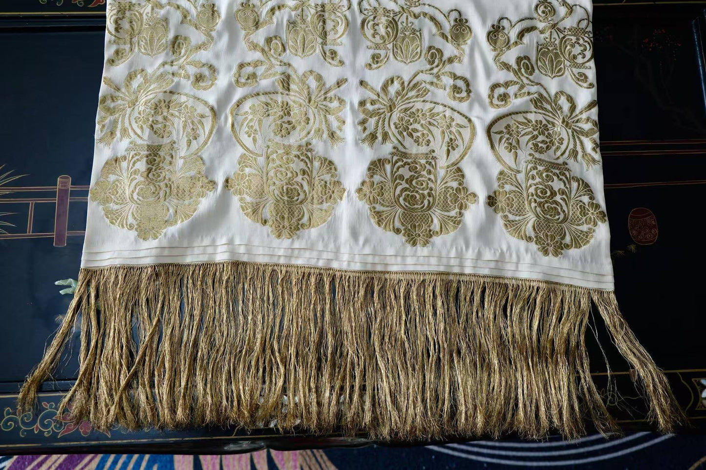 20年代 - 金缕织春·筒子领提花长马甲 | 1920s - Spring Woven in Golden Threads: A High-Neck Jacquard Long Vest (Ma-Chia)