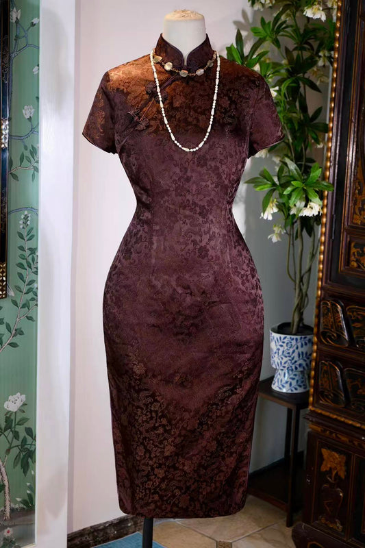 60年代 - 六十年代香港祥云龙纹提花旗袍 | 1960s - 1960s Hong Kong-Made Auspicious Cloud and Dragon Jacquard Cheongsam