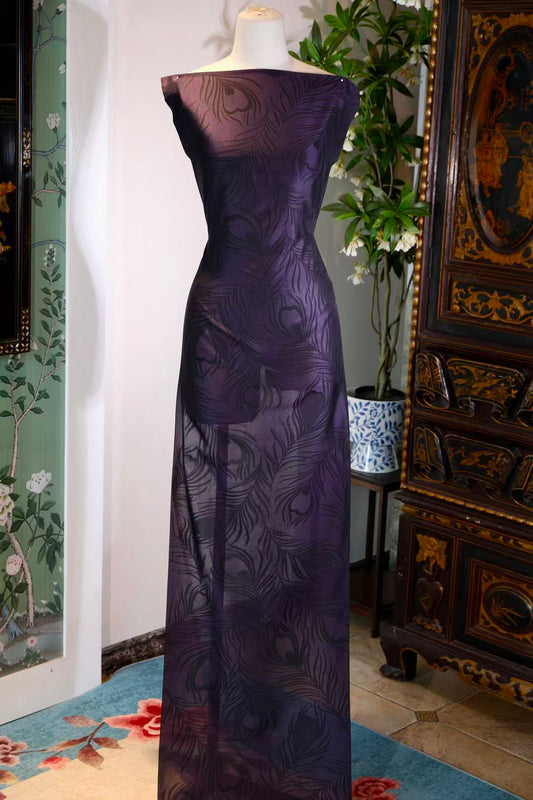 布料名 - 幽紫翎光 · 影绘孔雀羽大写意真丝斜纹绸 | Fabric Name - Shadow of the Amethyst Peacock: Grand Impressionist Plume Silk Twill