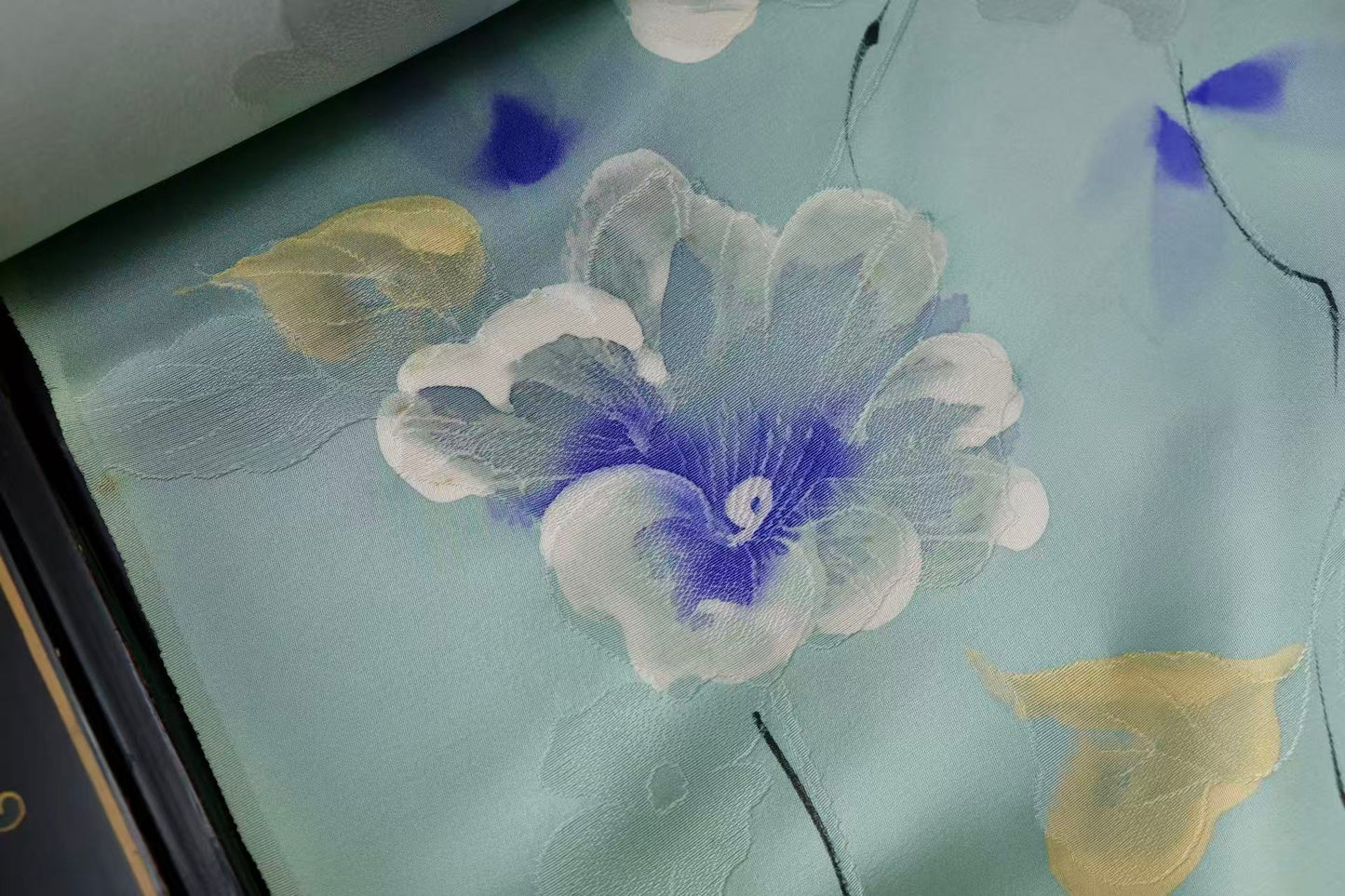 布料名 - 碧湖幽兰 · 湖水绿渐变手绘晕染艺术真丝绸 | Fabric Name - Ethereal Lake Orchid: Artisanal Hand-Painted Silk in Gradient Lake-Green