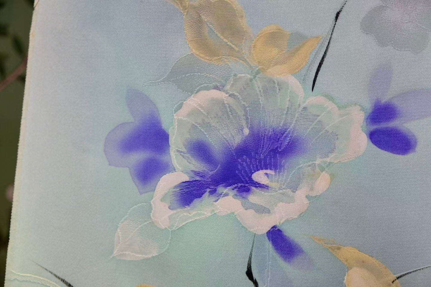 布料名 - 碧湖幽兰 · 湖水绿渐变手绘晕染艺术真丝绸 | Fabric Name - Ethereal Lake Orchid: Artisanal Hand-Painted Silk in Gradient Lake-Green
