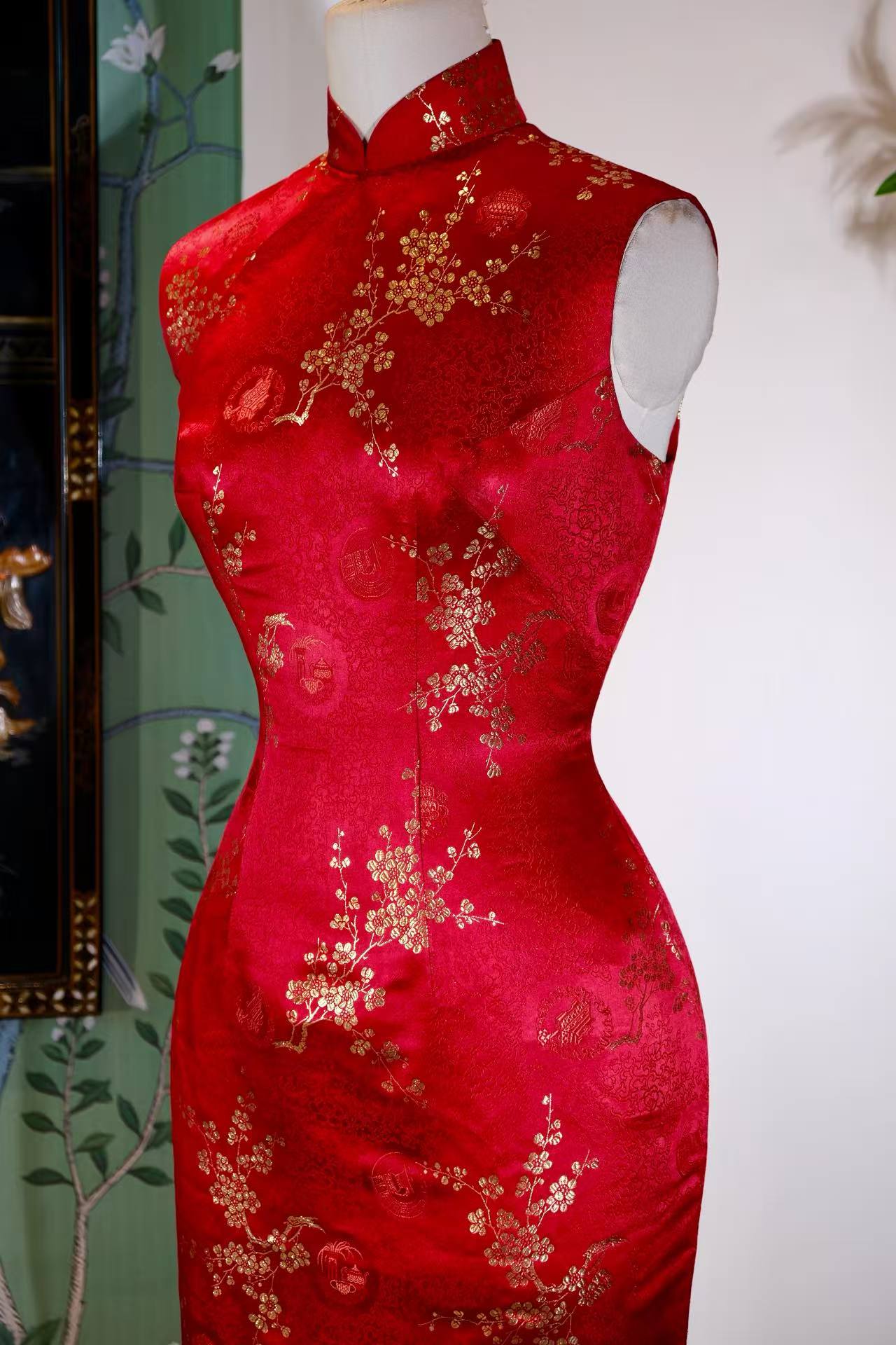 60年代 - 锦瑟华年——六十年代台湾汉唐织锦旗袍考释 | 1960s - Brocade of Golden Years: An Interpretation of a 1960s Taiwan "Han-Tang" Silk Brocade Qipao