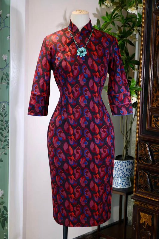 60年代 - 香江遗韵：六十年代抽象针织羊毛旗袍 | 1960s - Echoes of Hong Kong: A 1960s Abstract Wool Knit Qipao