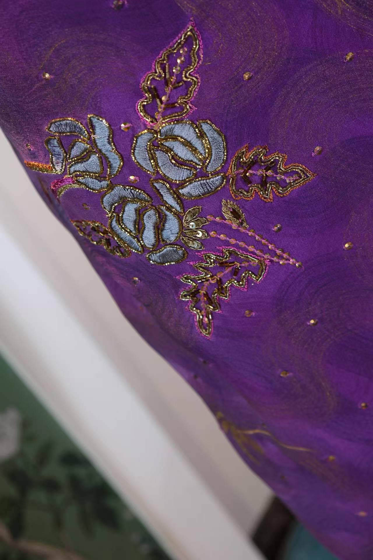 客定结缘 - 紫霞流光，绣里藏诗 | Customized Design - Purple Glow and Flowing Light: A Poem Hidden in Embroidery