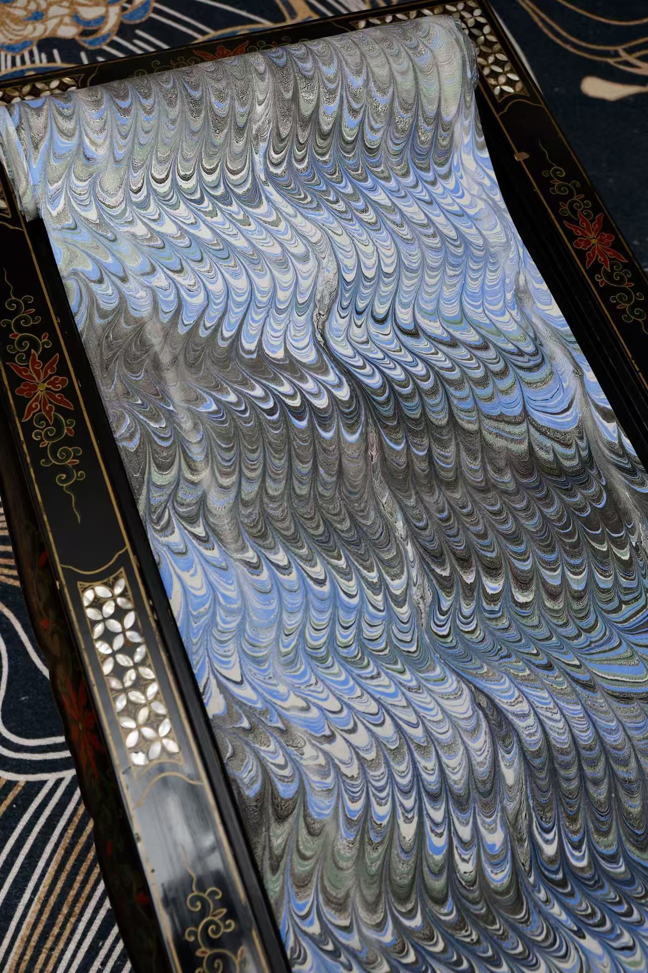 布料名 - 【层澜入梦 · 极地羽迹】艺术水拓纹真丝面料 | Fabric Name - 【Boundless Ripples · Arctic Plume】Artistic Marbling Print Silk Fabric