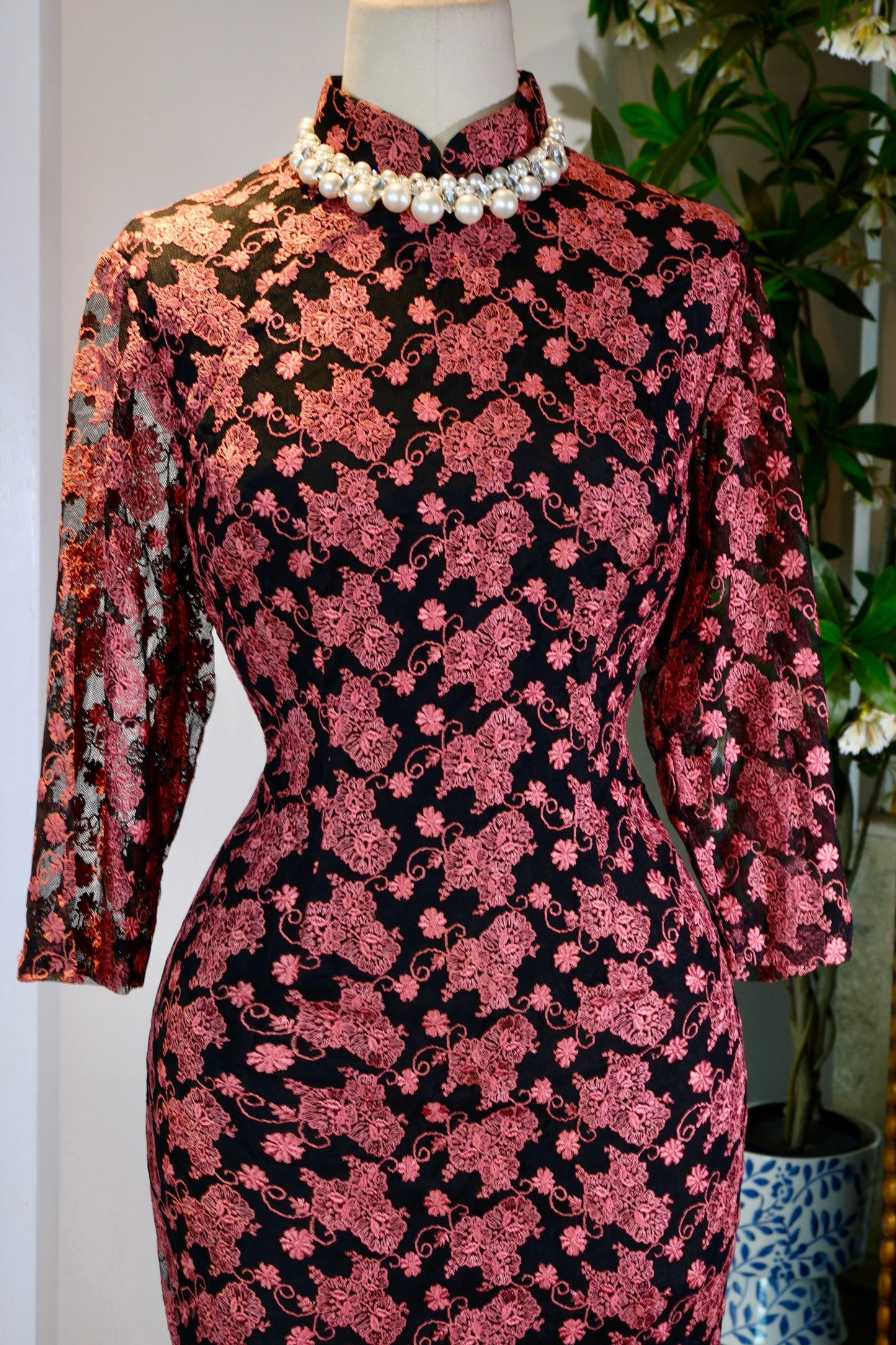 《锦绣流光·六十年代东洋蕾丝旗袍考》| Structural Survey and Chronology of an Elite 1960s Eastern Lace Qipao