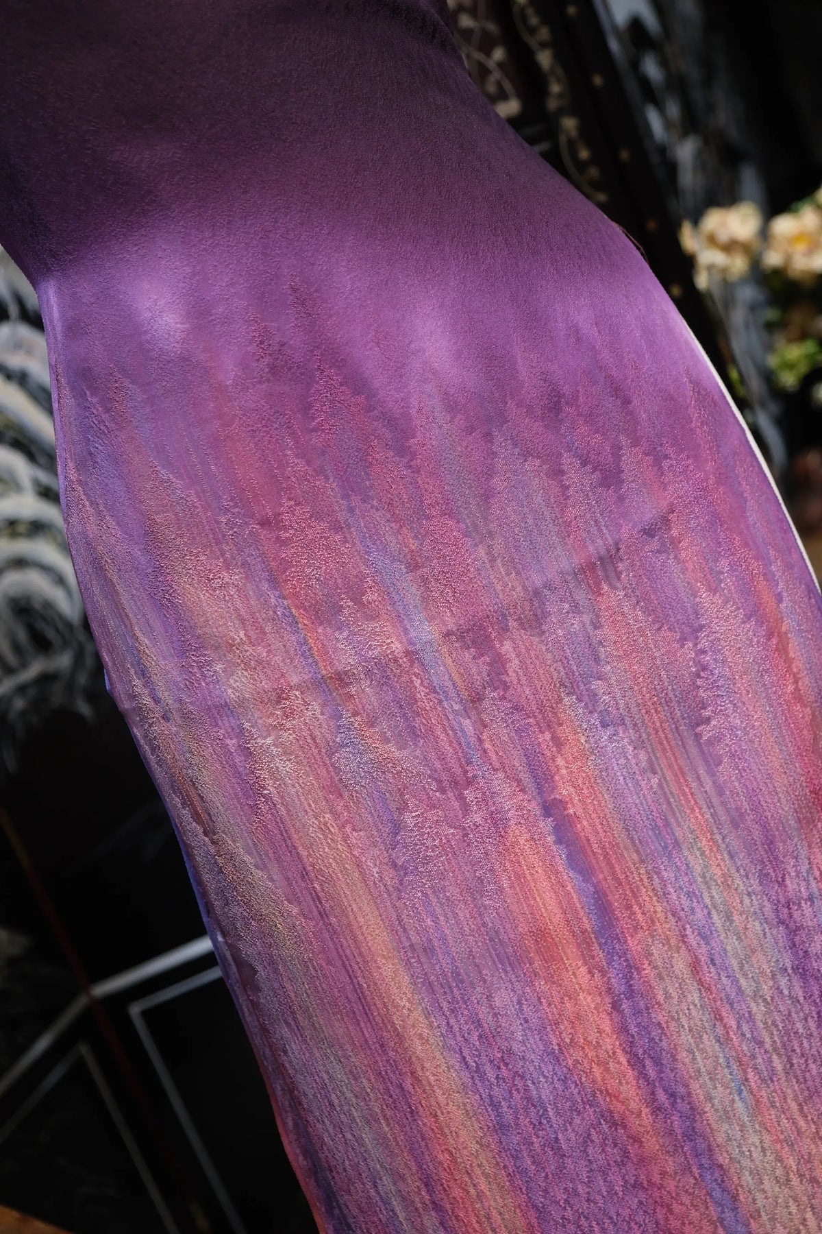 紫金霞光 · 暮色流苏真丝面料 | Amethyst Glow - Twilight Gradient Pure Silk Fabric