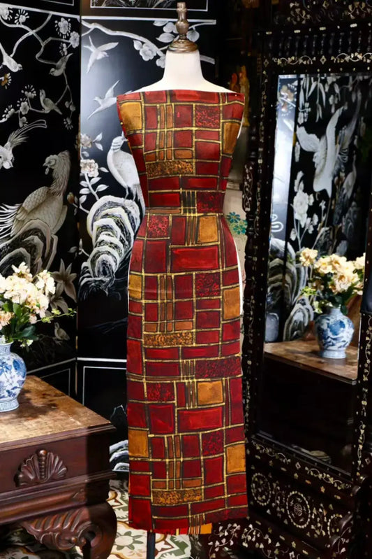 朱红流金 · 几何格纹真丝面料 | Golden Crimson - Geometric Block Silk Fabric