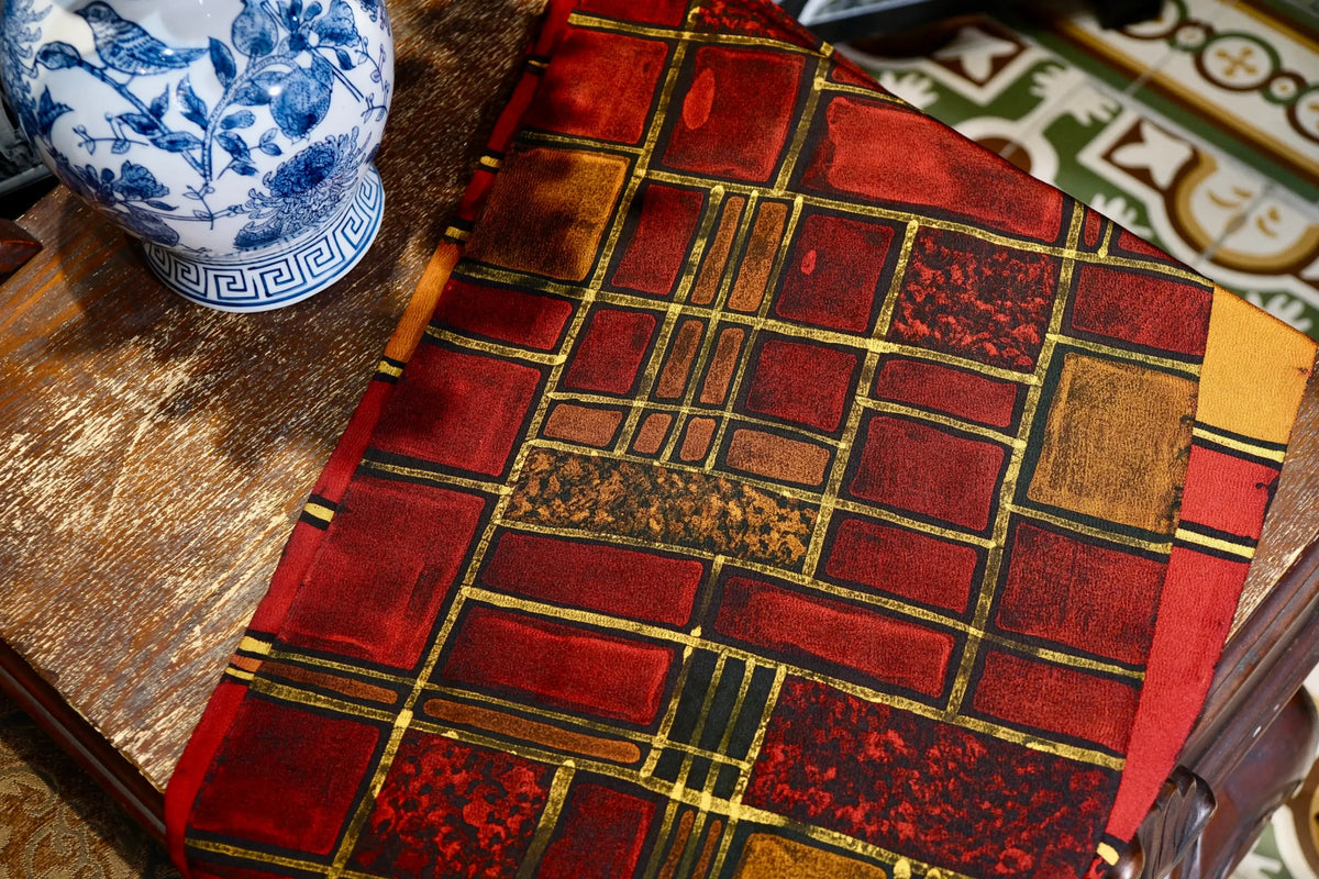 朱红流金 · 几何格纹真丝面料 | Golden Crimson - Geometric Block Silk Fabric