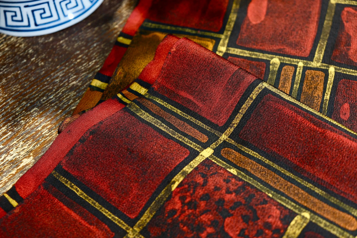 朱红流金 · 几何格纹真丝面料 | Golden Crimson - Geometric Block Silk Fabric